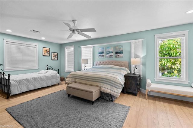 18250 Parkridge CT, Fort Myers, FL 33908