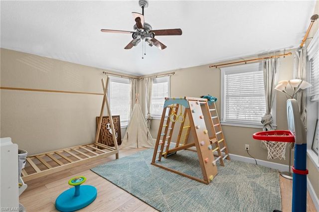 18250 Parkridge CT, Fort Myers, FL 33908