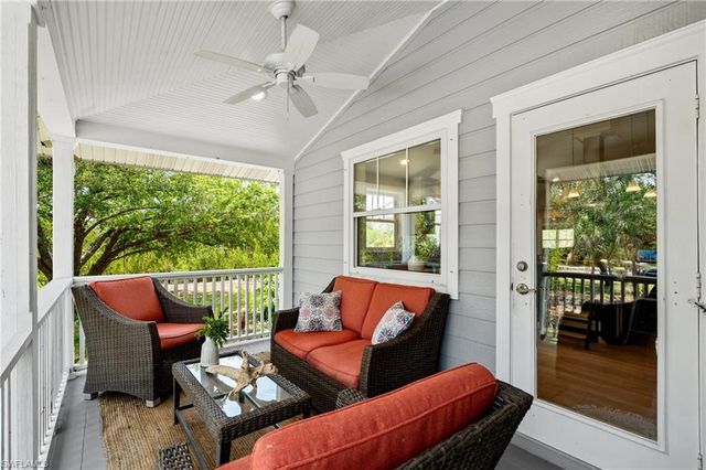 18250 Parkridge CT, Fort Myers, FL 33908