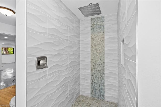 18250 Parkridge CT, Fort Myers, FL 33908