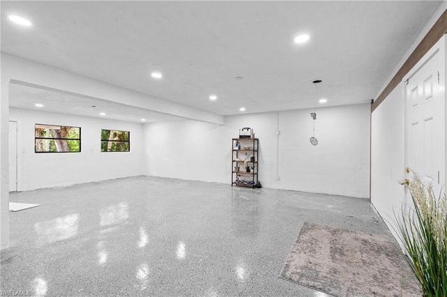 18250 Parkridge CT, Fort Myers, FL 33908