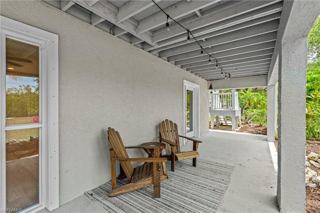 18250 Parkridge CT, Fort Myers, FL 33908