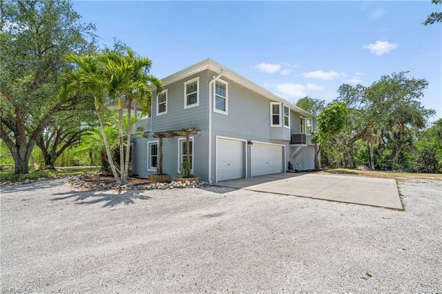 18250 Parkridge CT, Fort Myers, FL 33908