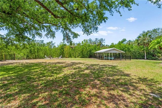 18250 Parkridge CT, Fort Myers, FL 33908