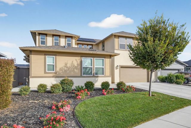 979 Ayers Ln, Galt, CA 95632