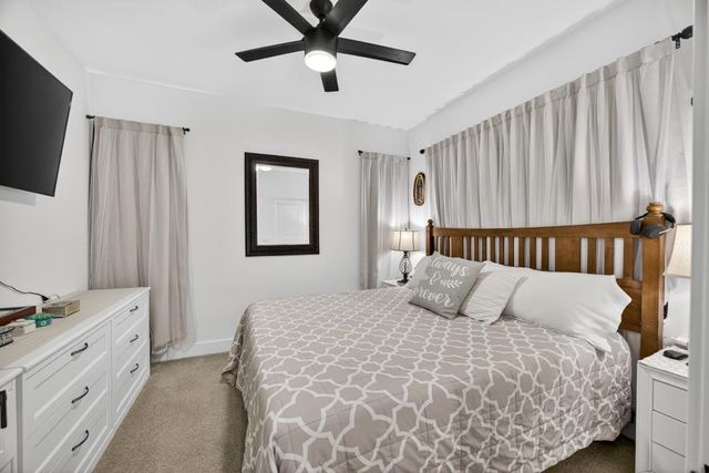 979 Ayers Ln, Galt, CA 95632