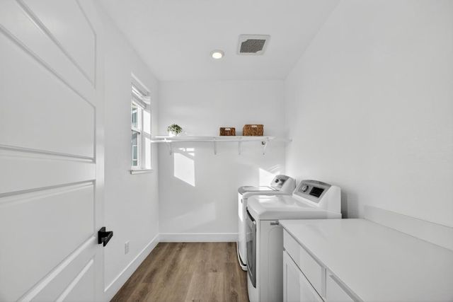 979 Ayers Ln, Galt, CA 95632