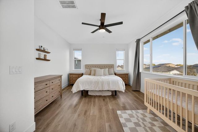 979 Ayers Ln, Galt, CA 95632