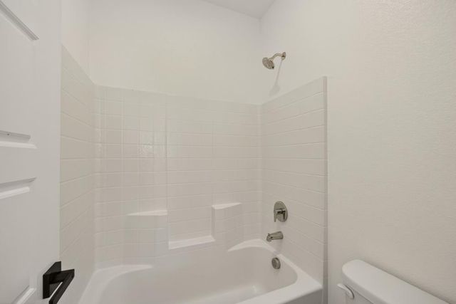 979 Ayers Ln, Galt, CA 95632