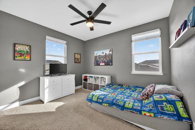 979 Ayers Ln, Galt, CA 95632