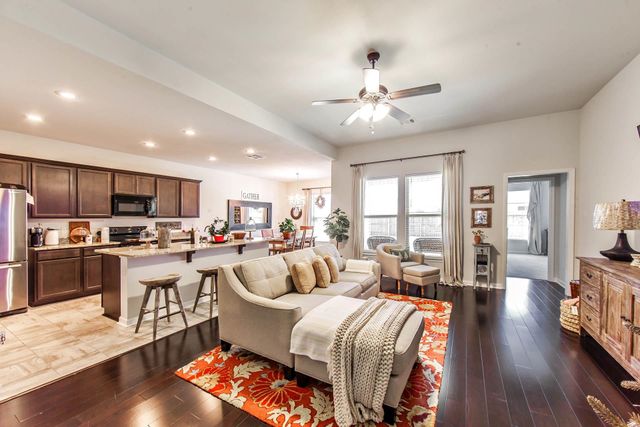 131 Cesare Drive, Thibodaux, LA 70301