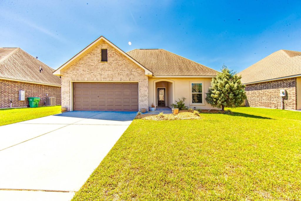 131 Cesare Drive, Thibodaux, LA 70301