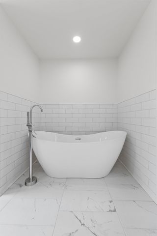 3237 College Avenue, Conway, AR 72034