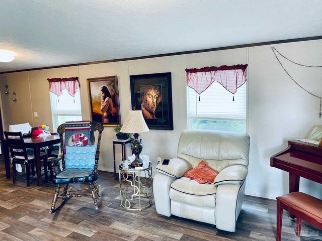 4619 Thoroughbred Dr, Milton, FL 32583