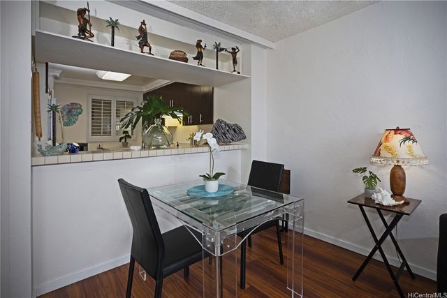 500 Lunalilo Home Road 34A, Honolulu, HI 96825