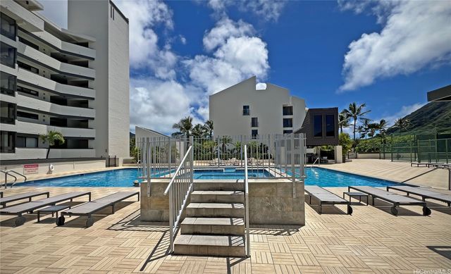 500 Lunalilo Home Road 34A, Honolulu, HI 96825