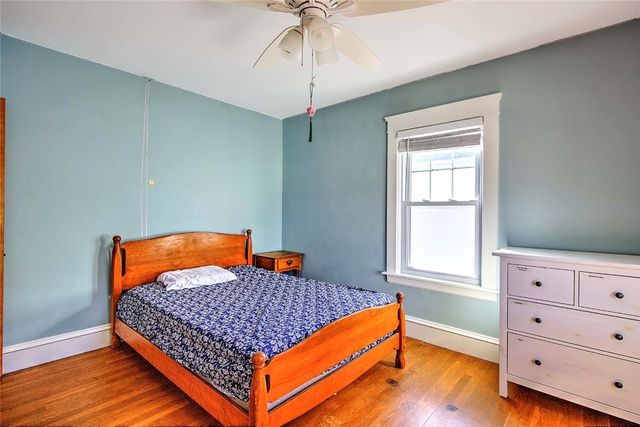 21 Chaucer Street, Providence, RI 02908