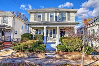 21 Chaucer Street, Providence, RI 02908