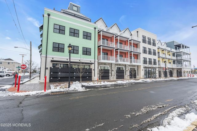 19 Carr Avenue 319, Keansburg, NJ 07734