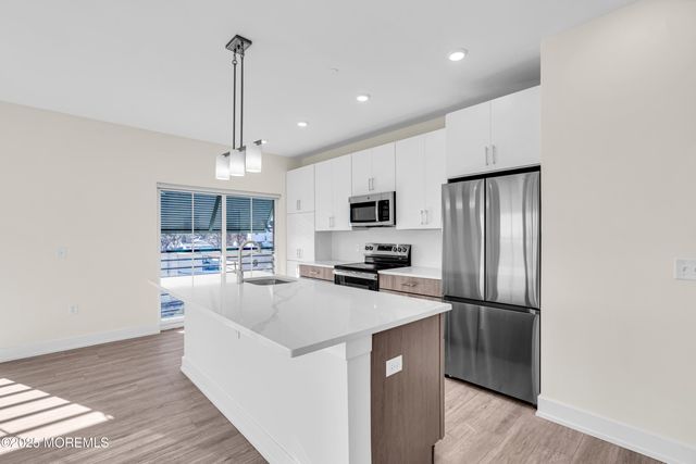 19 Carr Avenue 319, Keansburg, NJ 07734