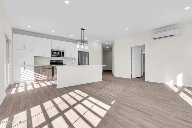 19 Carr Avenue 319, Keansburg, NJ 07734