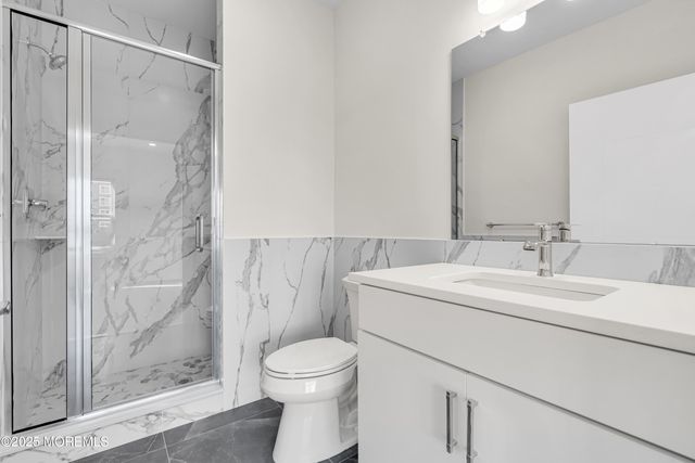 19 Carr Avenue 319, Keansburg, NJ 07734