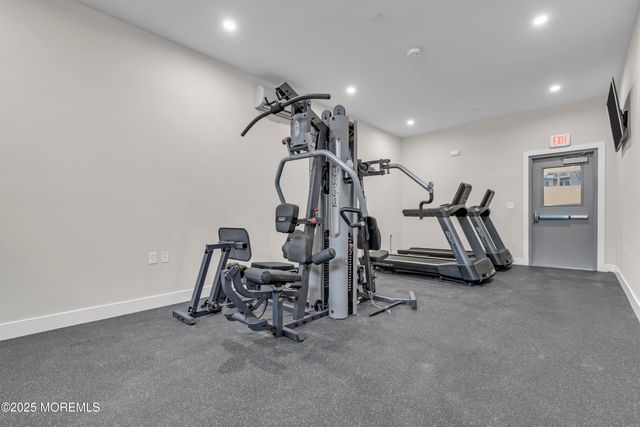 19 Carr Avenue 319, Keansburg, NJ 07734