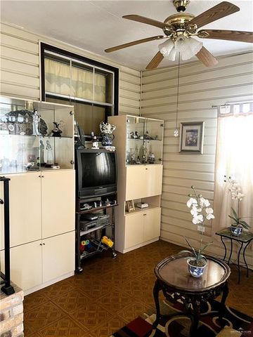 2801 E Montgomery Drive, Pharr, TX 78577