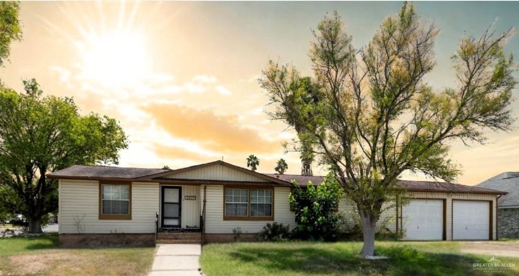 2801 E Montgomery Drive, Pharr, TX 78577