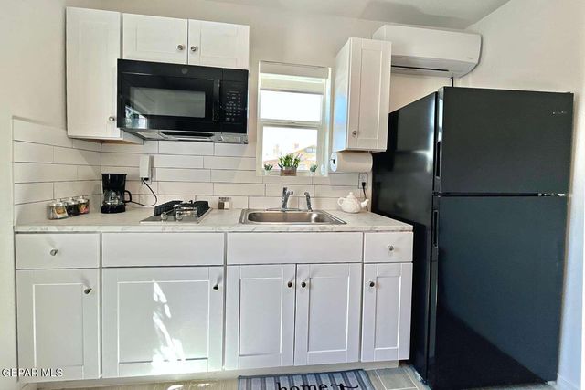 3900 La Luz Avenue, El Paso, TX 79938