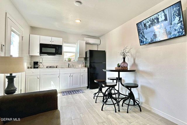 3900 La Luz Avenue, El Paso, TX 79938