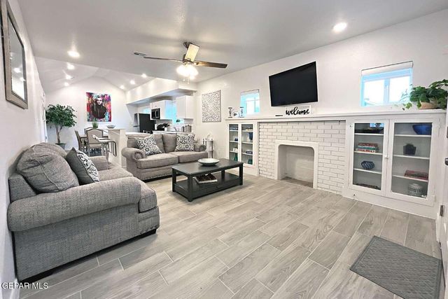 3900 La Luz Avenue, El Paso, TX 79938