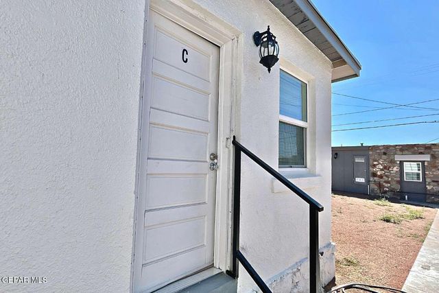 3900 La Luz Avenue, El Paso, TX 79938