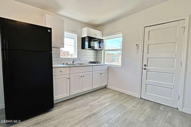 3900 La Luz Avenue, El Paso, TX 79938