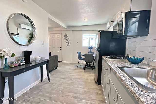 3900 La Luz Avenue, El Paso, TX 79938