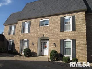 820 W Loire Ct Apt 109, Peoria, IL 61614