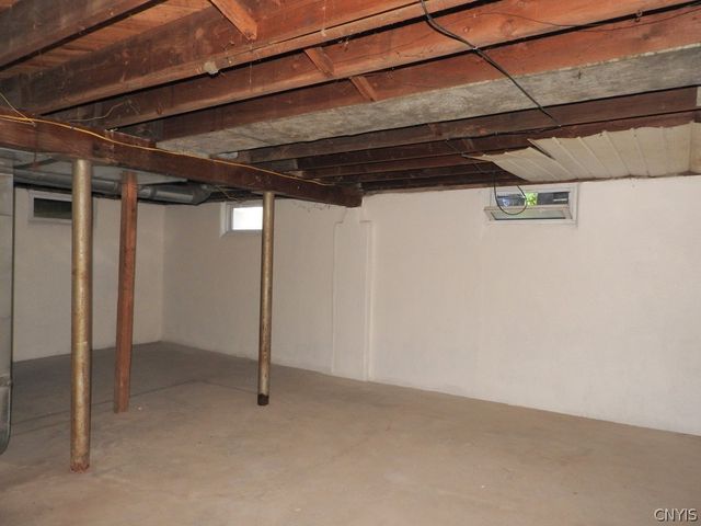228 Armstrong Place, Syracuse, NY 13207
