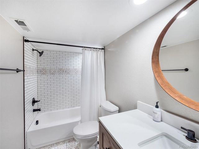 6681 Secrest Circle, Arvada, CO 80007