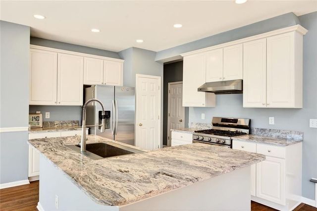 420 Wentworth Downs Court, Johns Creek, GA 30097