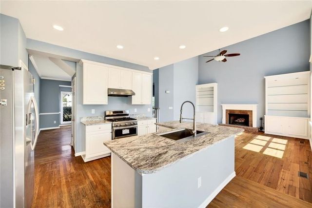 420 Wentworth Downs Court, Johns Creek, GA 30097