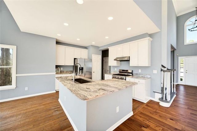 420 Wentworth Downs Court, Johns Creek, GA 30097