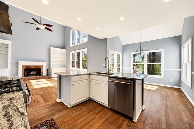 420 Wentworth Downs Court, Johns Creek, GA 30097