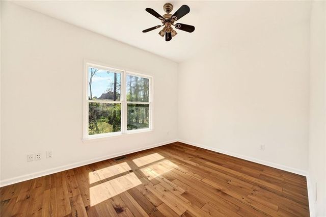 420 Wentworth Downs Court, Johns Creek, GA 30097