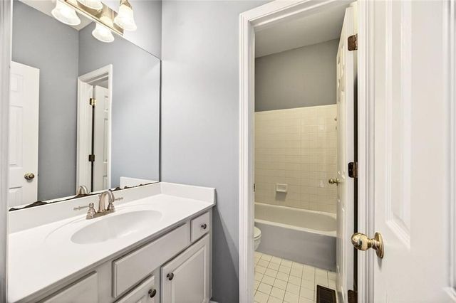 420 Wentworth Downs Court, Johns Creek, GA 30097