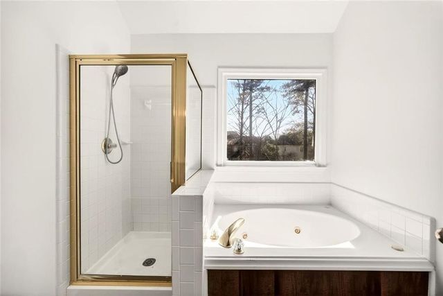 420 Wentworth Downs Court, Johns Creek, GA 30097