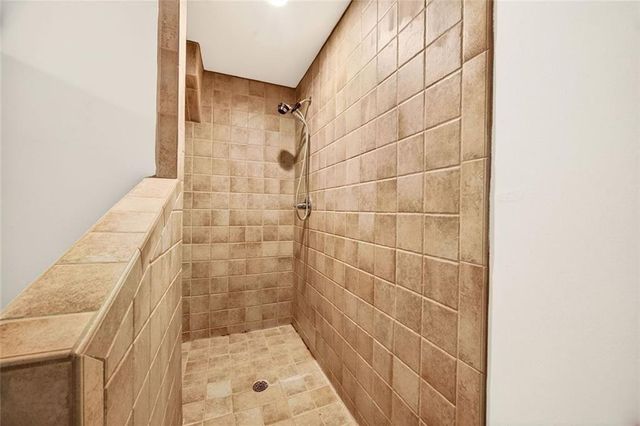 420 Wentworth Downs Court, Johns Creek, GA 30097