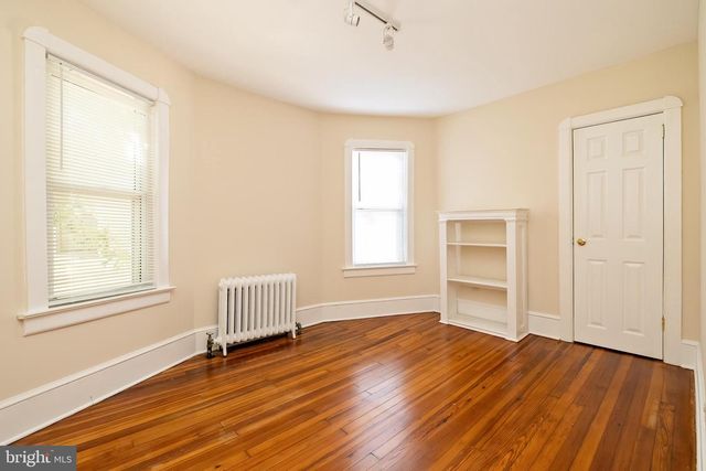 3 LEE AVE, Haddonfield, NJ 08033