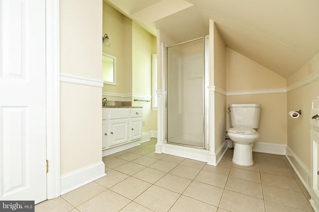 3 LEE AVE, Haddonfield, NJ 08033