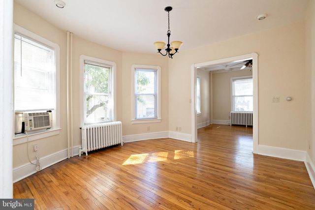 3 LEE AVE, Haddonfield, NJ 08033