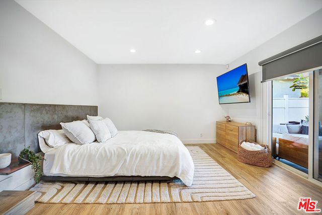 5630 Gentry Avenue, Valley Village, CA 91607